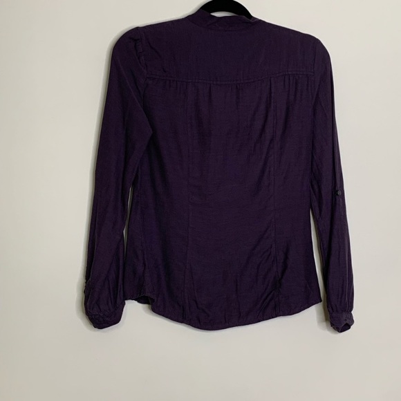 Banana Republic Factory Women’s XS Blouse Purple - Picture 3 of 7